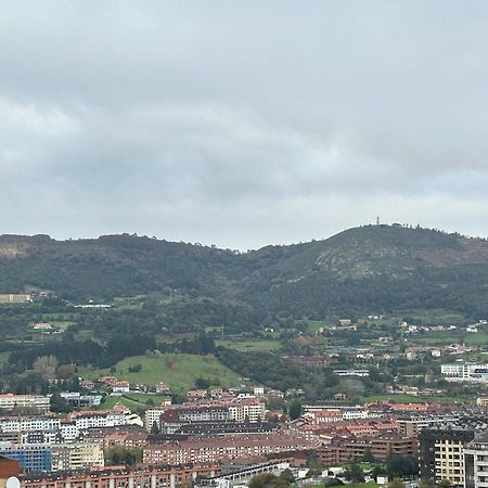 Vistas Monte Naranco Apartamento Con Parking 5Euros Al Dia オビエド エクステリア 写真